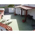 2 3* Santa Lucía